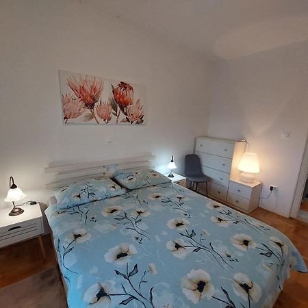 Apartmani Paradiso Крк Екстер'єр фото